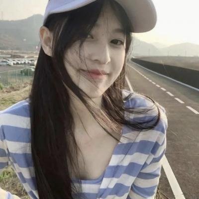 男性新娘子